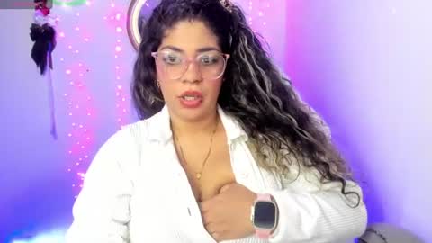 Snapshot of latinamav22 chatting on 07-05-26, 10:50 latinamav22 online show from 07-05-26, 10:50