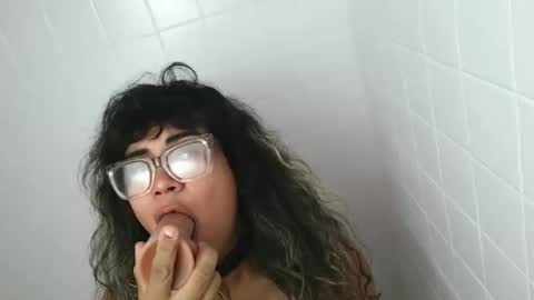 latinatgirldoll online show from 03-29-26, 04:18