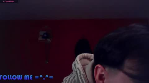 Aaron  I N D E P E N D E N T - M O D E L online show from 03-09-25, 12:31