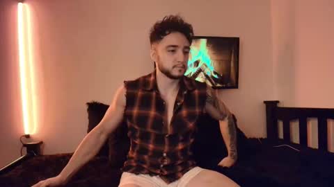 LatinBoyVIP  Colombian online show from 04-20-26, 01:47