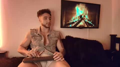 LatinBoyVIP  Colombian online show from 05-02-26, 10:15