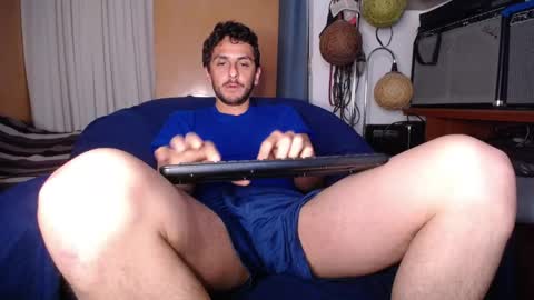 Juanito online show from 09-30-25, 03:00