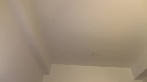 Hi -  online show from 11-03-25, 04:36