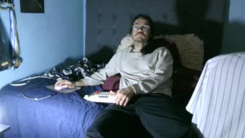 latinincognito online show from 01-06-25, 06:47