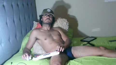 Snapshot of latinincognito chatting on 05-31-26, 03:58 latinincognito online show from 05-31-26, 03:58
