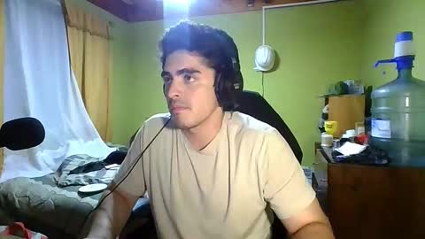 Snapshot of latinn_babe chatting on 01-12-26, 12:27 latinn_babe online show from 01-12-26, 12:27