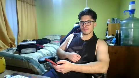 Snapshot of latinn_babe chatting on 05-24-26, 05:01 latinn_babe online show from 05-24-26, 05:01