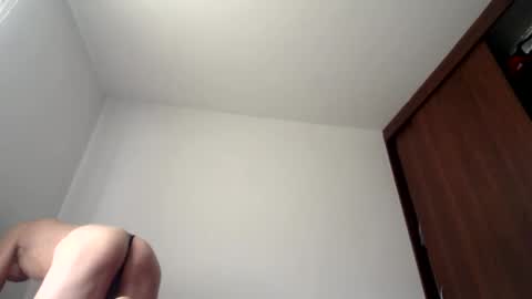 Snapshot of latinndexter chatting on 03-17-26, 02:20 DEXTER online show from 03-17-26, 02:20