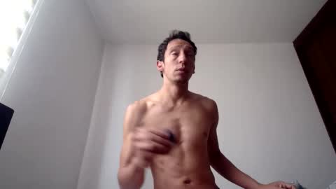 Snapshot of latinndexter chatting on 03-29-26, 01:44 DEXTER online show from 03-29-26, 01:44
