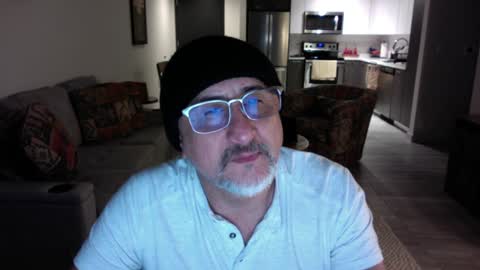 QS - INDEPENDENT MODEL online show from 02-02-25, 02:17