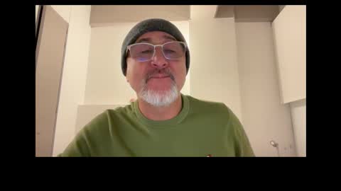 QS - INDEPENDENT MODEL online show from 09-12-25, 02:11