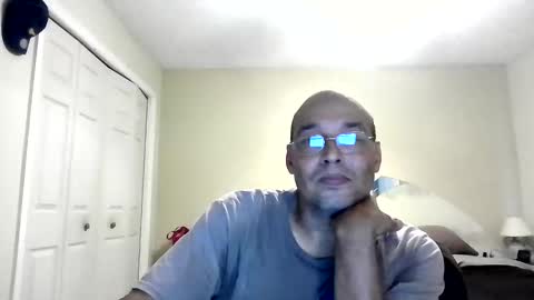 latinoinfla online show from 10-19-25, 07:58