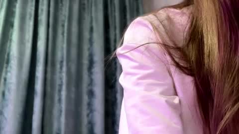 Eva online show from 04-13-26, 04:12