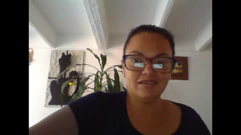 Laura online show from 12-20-25, 08:38