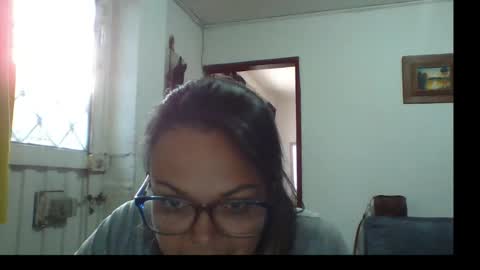 Laura online show from 06-02-26, 10:23