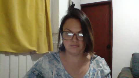 Laura online show from 06-08-26, 11:05