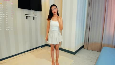 Lauma online show from 02-17-26, 05:04