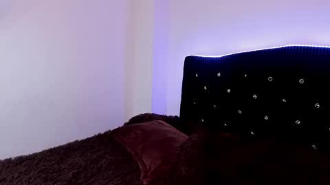 Lau Miller online show from 12-14-25, 12:38