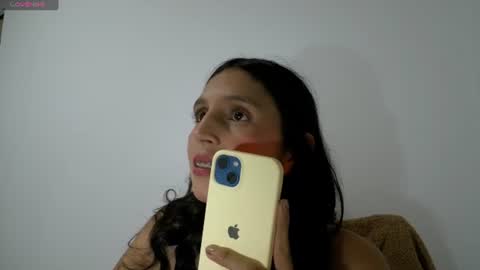 Snapshot of laura_1717 chatting on 06-24-26, 04:00 laura online show from 06-24-26, 04:00
