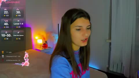 Laura online show from 10-13-25, 05:24