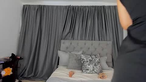   online show from 11-27-25, 12:51