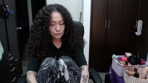  Wen  online show from 01-31-25, 02:26