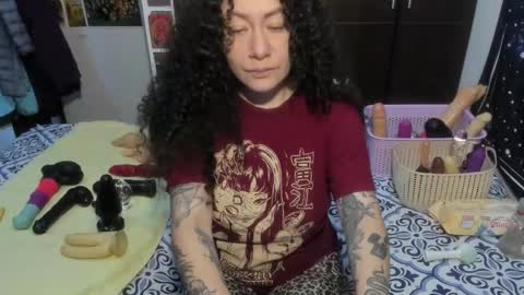  Wen  online show from 02-24-26, 04:27