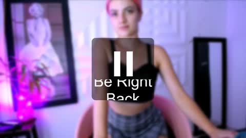 Snapshot of laura_candy02 chatting on 02-09-25, 01:00 LAURA online show from 02-09-25, 01:00