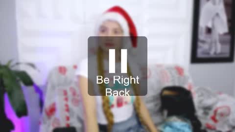 LAURA online show from 12-20-25, 10:55