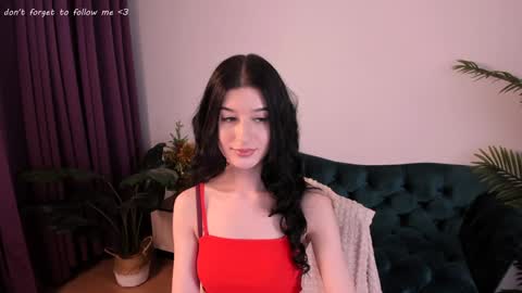Laura online show from 12-18-24, 11:40