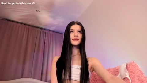 Laura online show from 01-26-25, 02:35