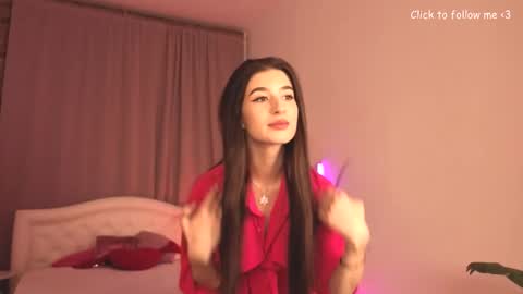 Laura online show from 11-12-25, 07:46