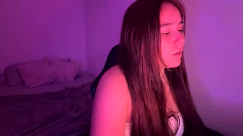 laura online show from 03-09-26, 01:53