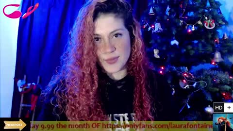 Snapshot of laura_fountain_ chatting on 01-08-25, 12:49 weedcam Curly Laura OF    online show from 01-08-25, 12:49