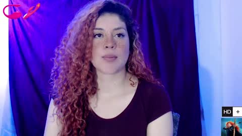 Snapshot of laura_fountain_ chatting on 01-27-25, 04:01 weedcam Curly Laura OF    online show from 01-27-25, 04:01