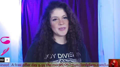 Snapshot of laura_fountain_ chatting on 03-05-25, 09:59 weedcam Curly Laura OF    online show from 03-05-25, 09:59