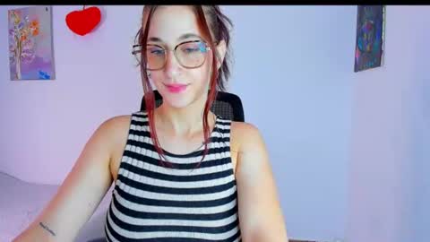 LauraIvy online show from 06-25-26, 02:21