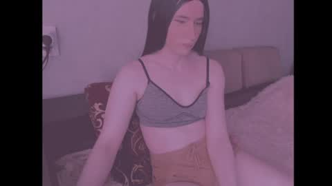 laura_night_byte online show from 06-12-26, 05:50