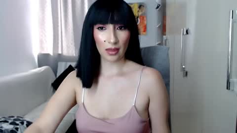 Laura online show from 11-06-25, 09:15