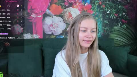 Laura online show from 11-14-25, 09:30