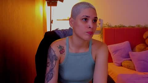 Laura Rose online show from 03-31-26, 04:18