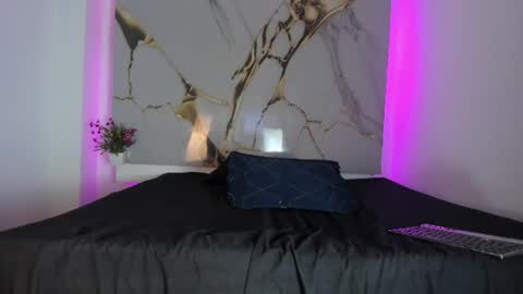 laura_serena online show from 07-28-26, 04:39