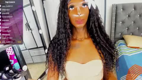 Snapshot of laura_sexo11 chatting on 10-23-25, 06:06 laura_sexo11 online show from 10-23-25, 06:06