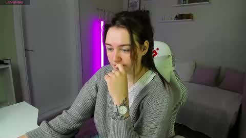 kate online show from 05-28-26, 01:25