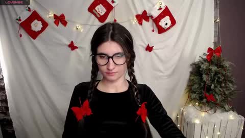 Laura online show from 12-13-24, 03:21
