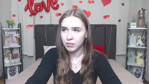 LauraHlot online show from 03-17-26, 06:06