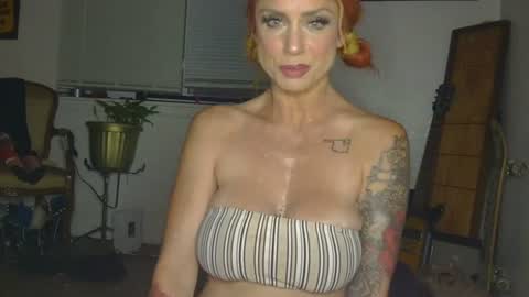 Lilian Banks online show from 07-05-26, 05:25