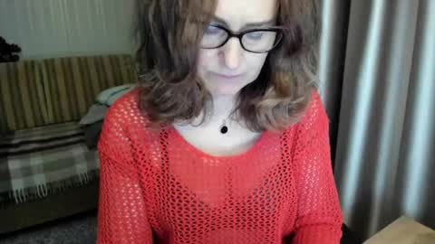 Lauraoven1 online show from 05-31-26, 07:04