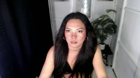 laurasaintxxx online show from 07-03-26, 10:10