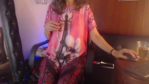 Laura Sofia online show from 02-26-26, 02:05